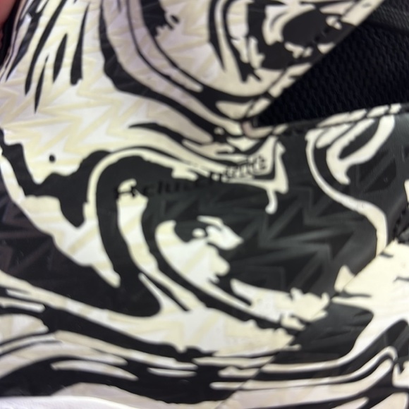 Under Armour Clutch Fit Highlight Football Hightop Cleat Zebra Print S13 main image 7
